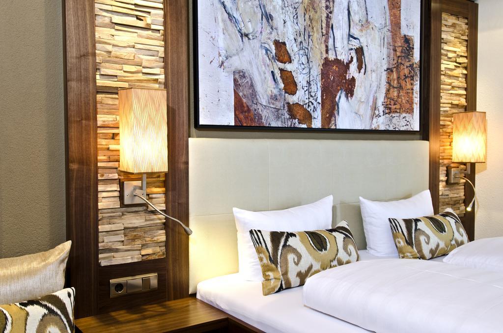 Hotel Garni Astoria Ischgl Kamer foto