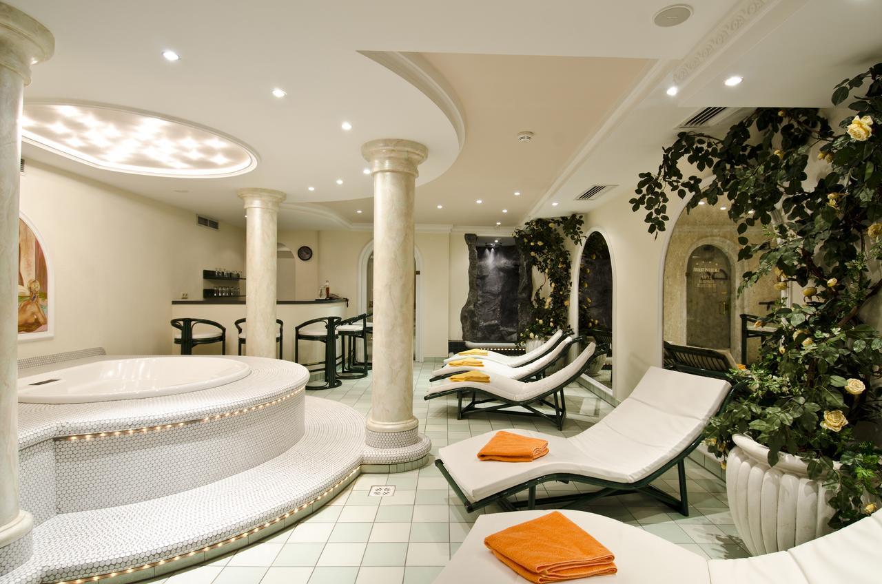 Hotel Garni Astoria Ischgl Buitenkant foto