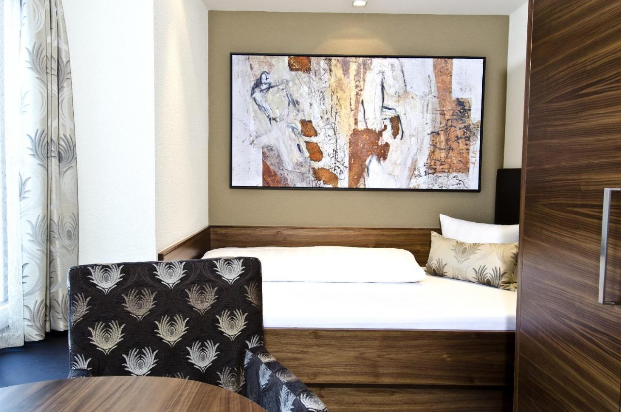 Hotel Garni Astoria Ischgl Kamer foto